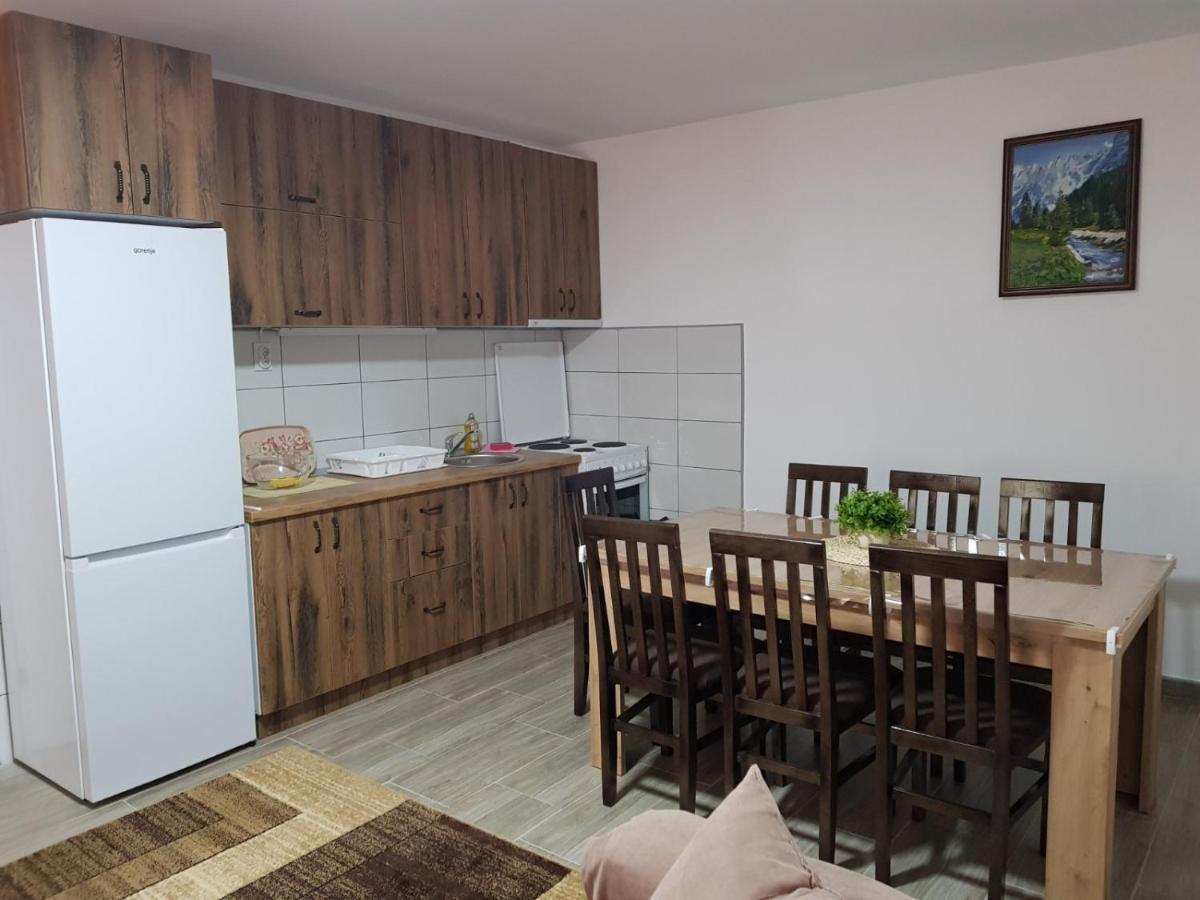 Kuca Stojanovica Topli Do Pirot Buitenkant foto